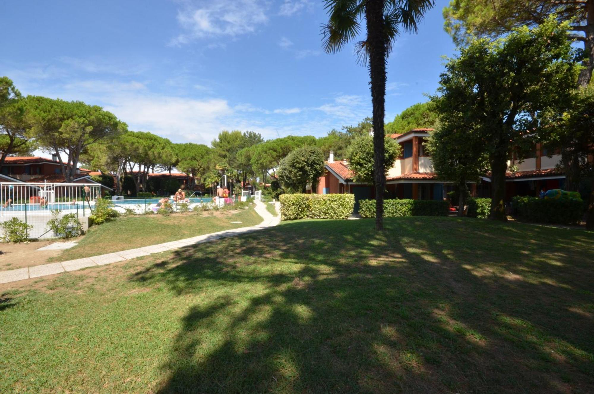 Villaggio Euro Residence Club ビビオーネ エクステリア 写真